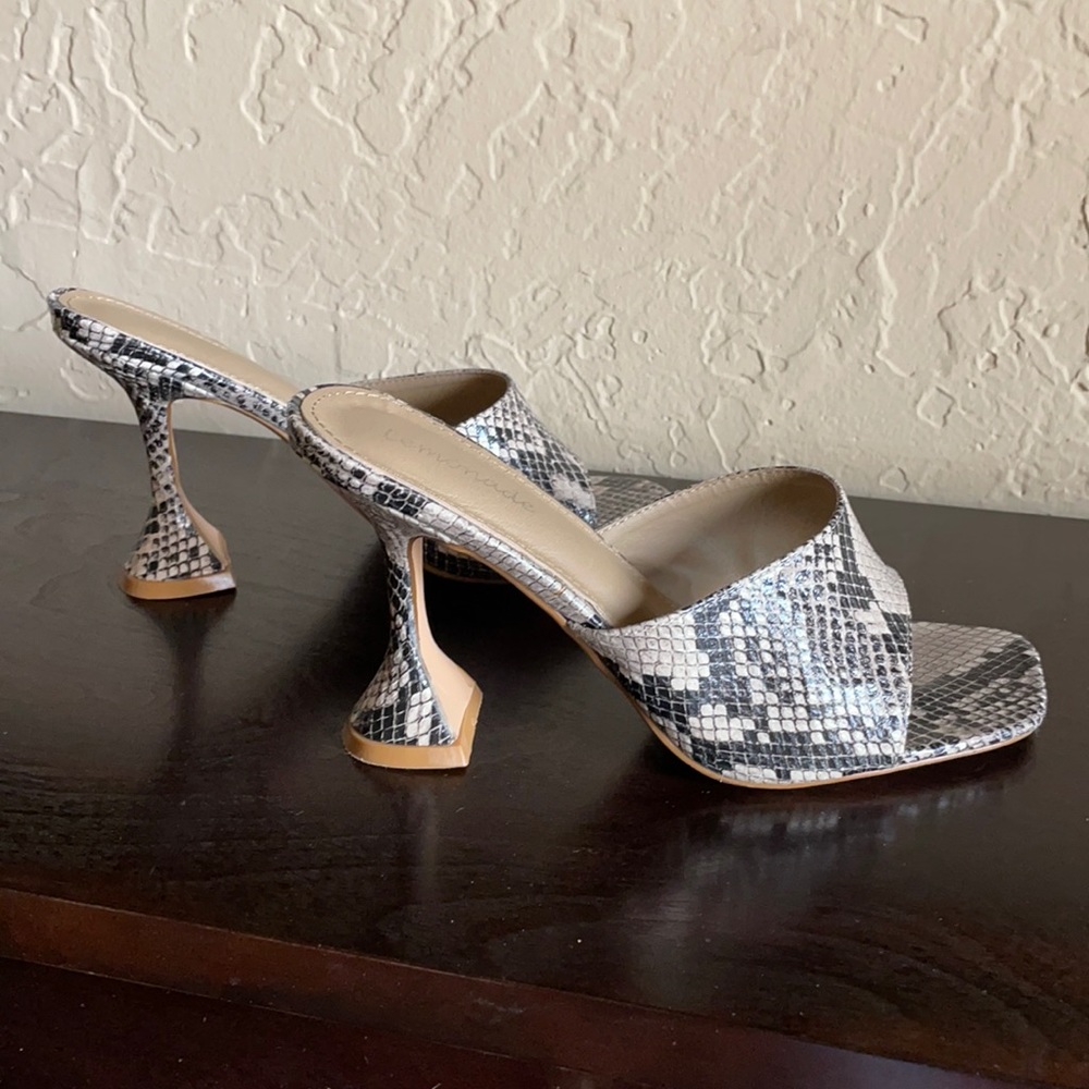 Faux snake skin size 9